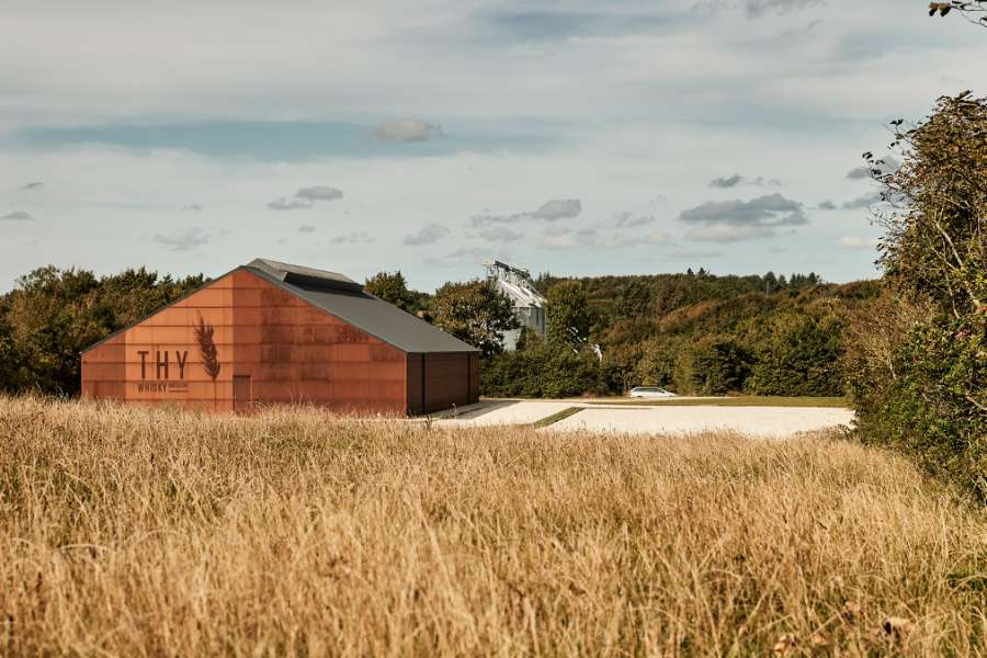 Dansk whisky ”lagret” på rustet stål, Thy Whisky Distillery, Gyrupvej 14, 7752 Snedsted